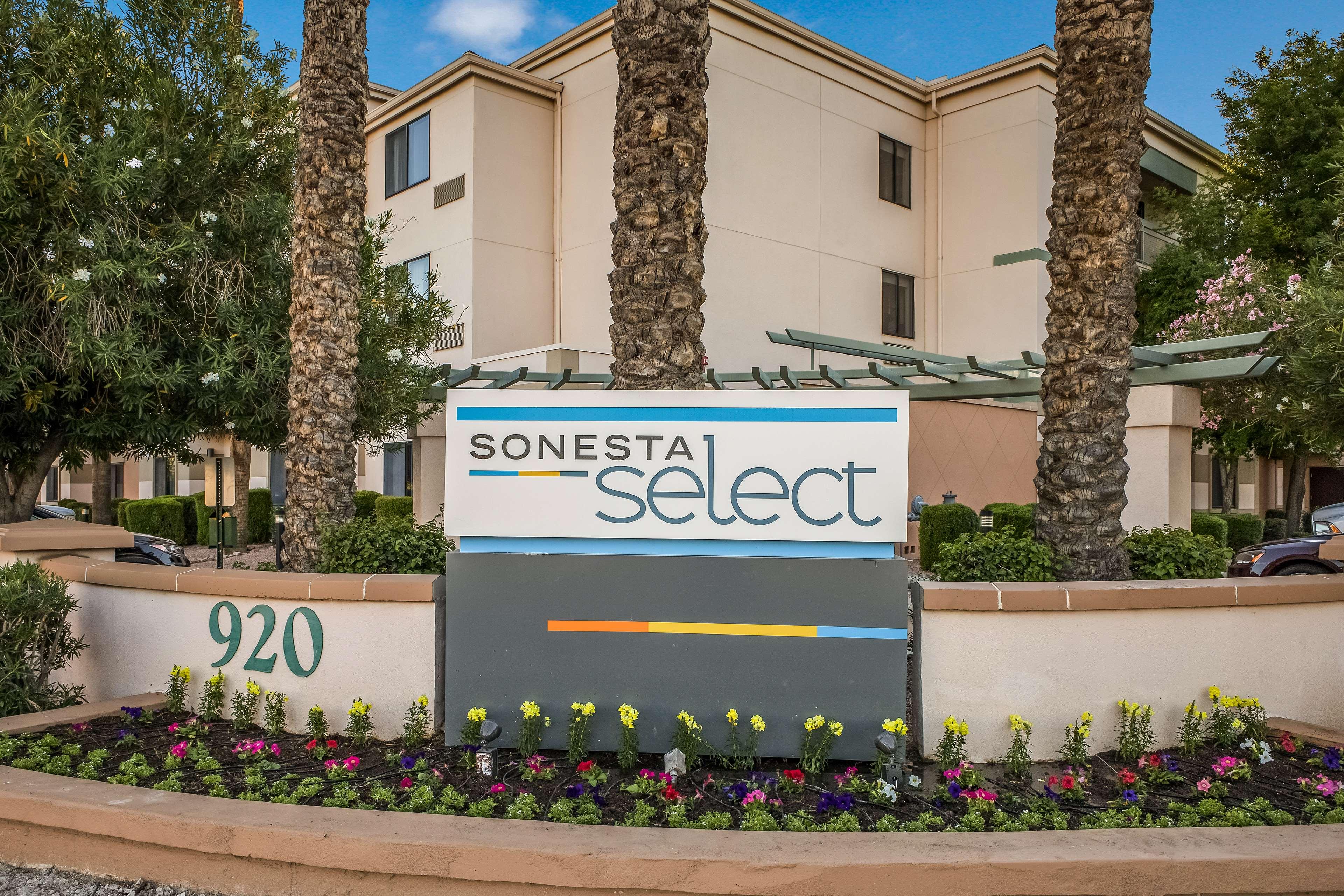 Sonesta Select Phoenix Chandler Exterior photo